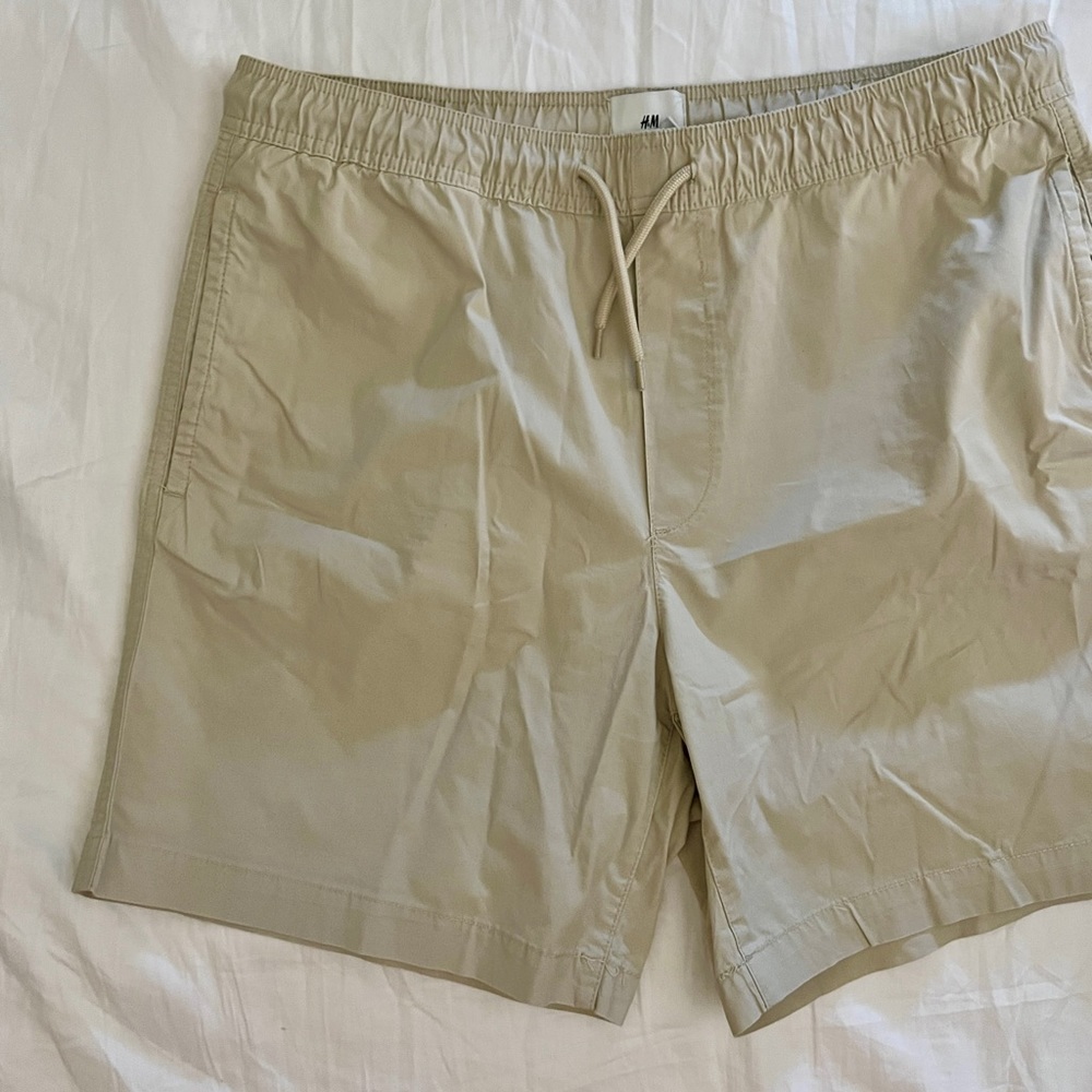 H&M Regular Fit Cotton Shorts Size M